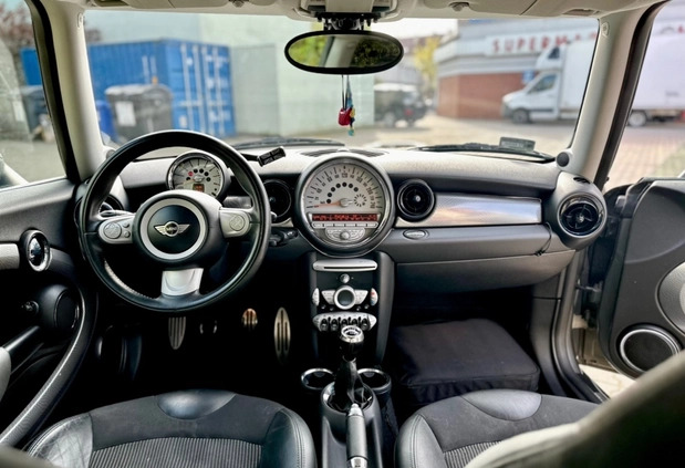 MINI Cooper S cena 18000 przebieg: 185000, rok produkcji 2008 z Słubice małe 92